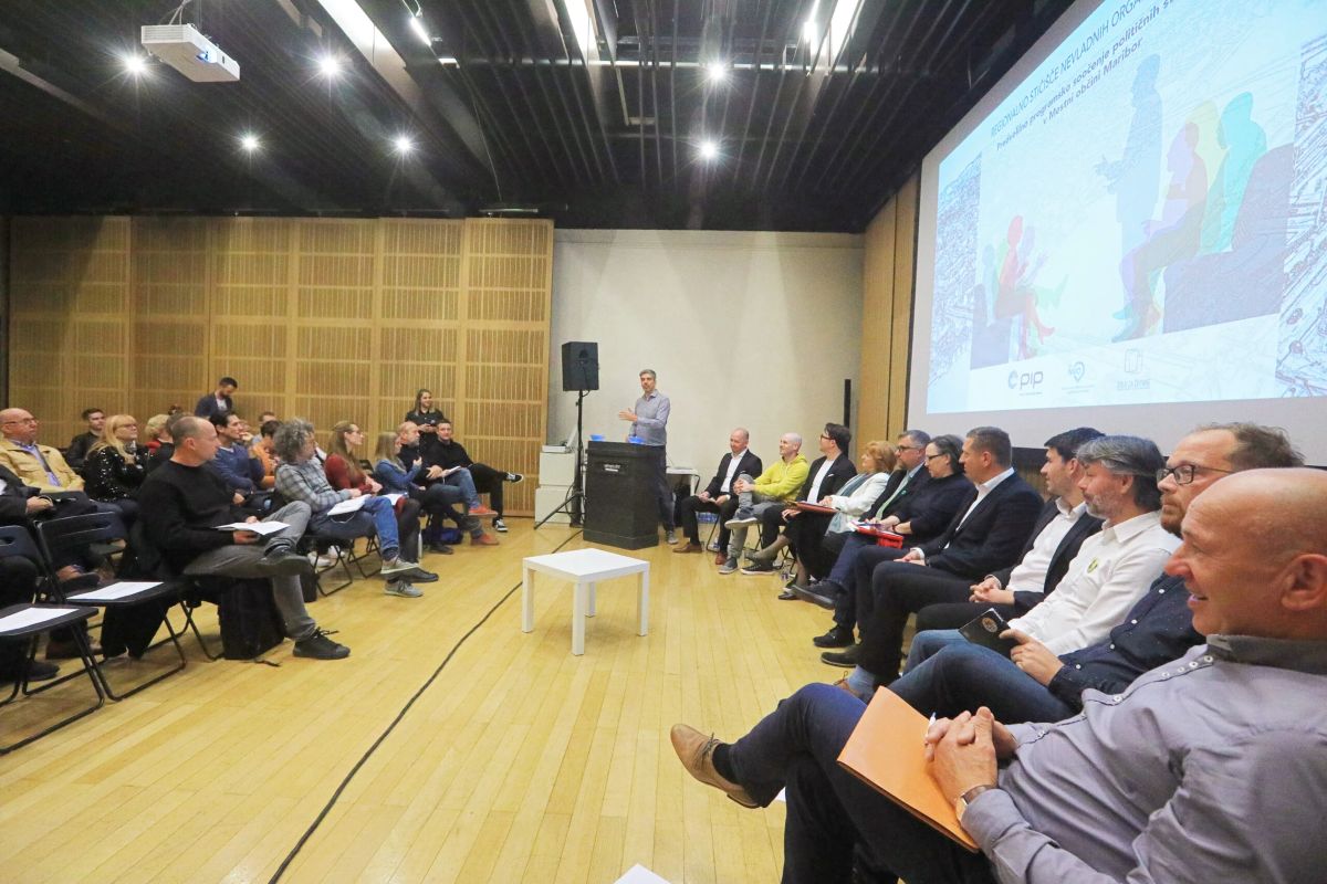 Programsko soočenje političnih strank in list v Mestni občini Maribor